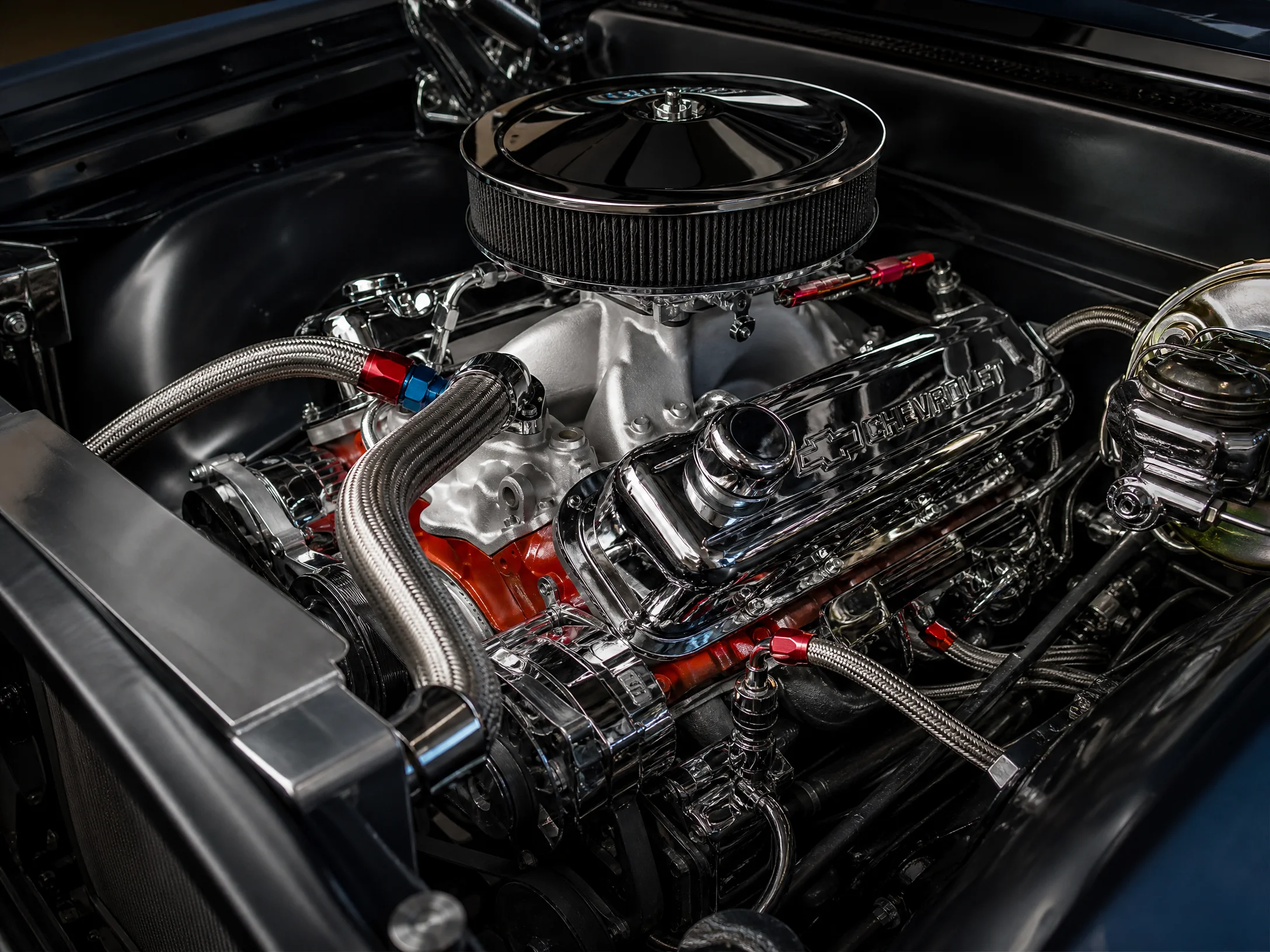 V8‌引​擎重建服务